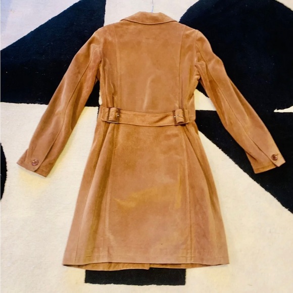 Dolce and Gabbana Brown Suede Trench Coat Size 40. - Picture 10 of 15